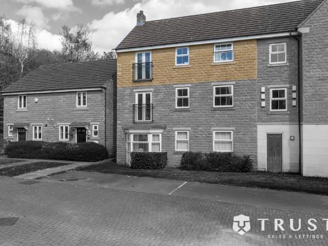 2 bedroom flat for sale