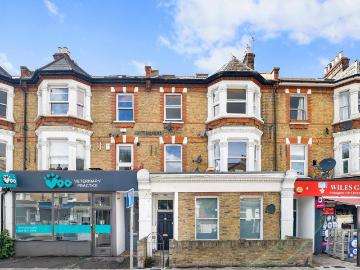 Earlsfield, London, Greater London - Equipped kitchen