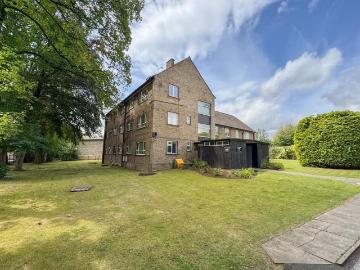 Leeds, West Yorkshire, North England - Garden