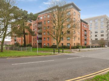 Stevenage, Hertfordshire county - Lift