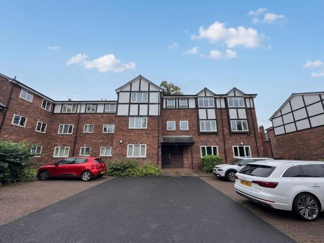 2 bedroom flat for sale