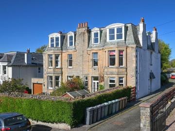 Edinburgh, Shetland - Garden, Fireplace