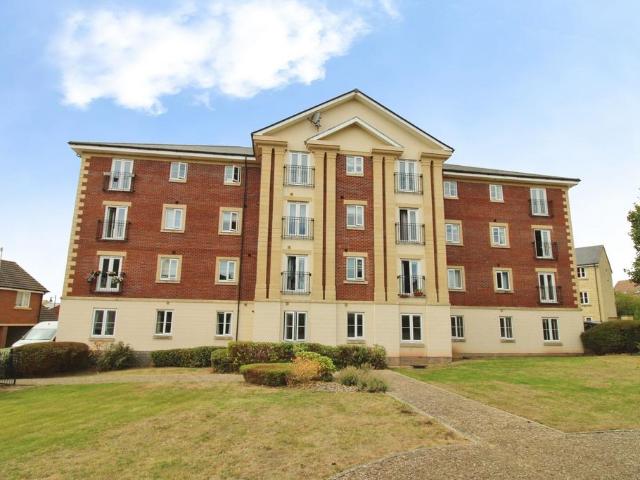 2 bedroom flat for sale