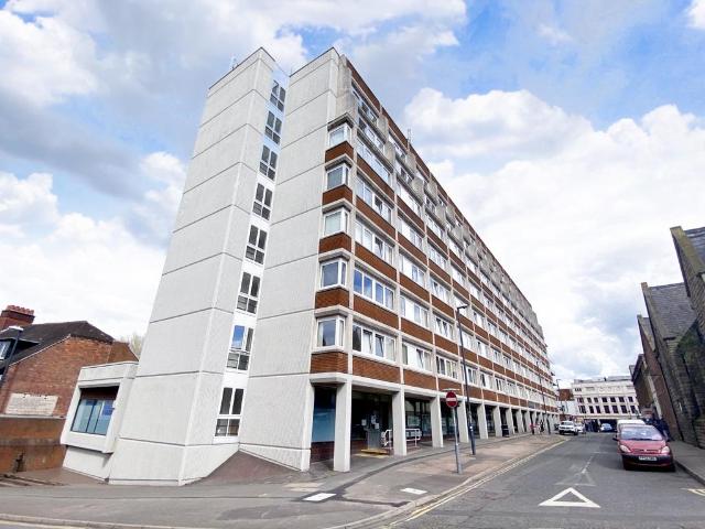 2 bedroom flat for sale