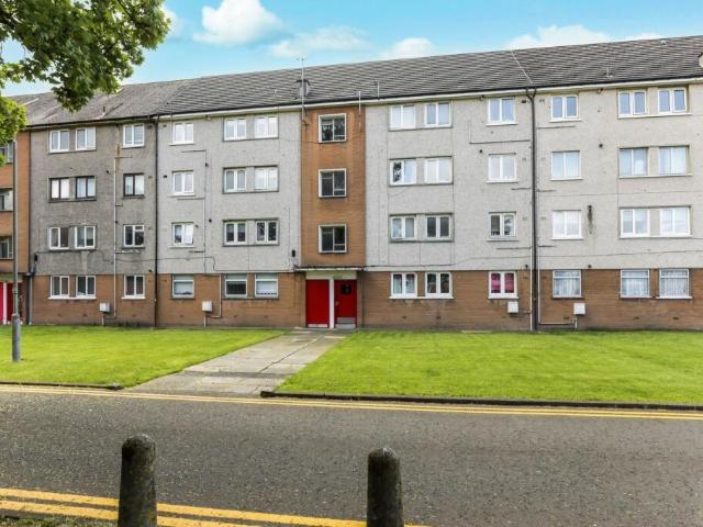 2 bedroom flat for sale