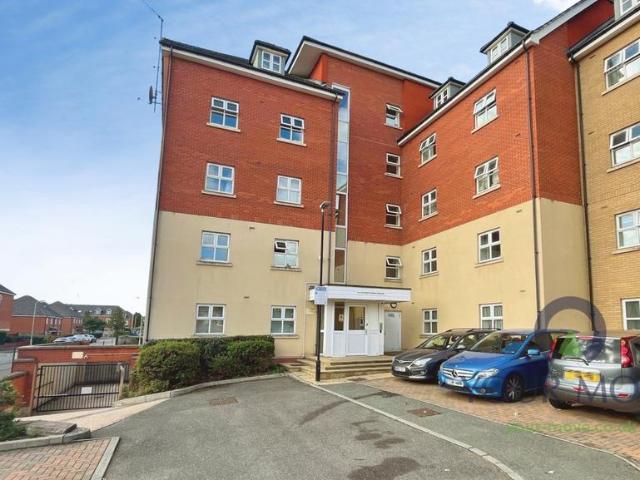 2 bedroom flat for sale