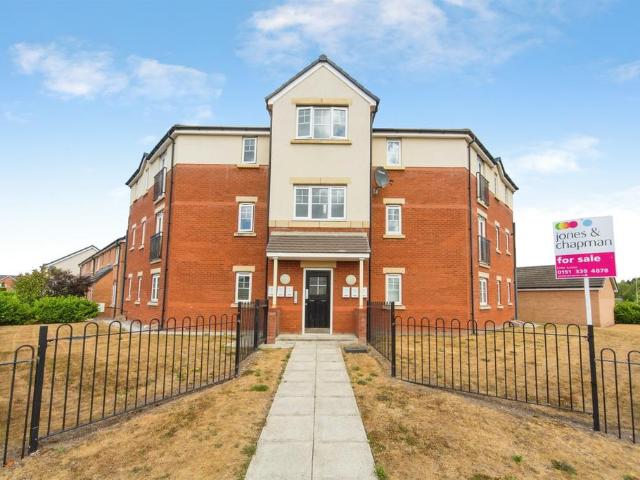 2 bedroom flat for sale