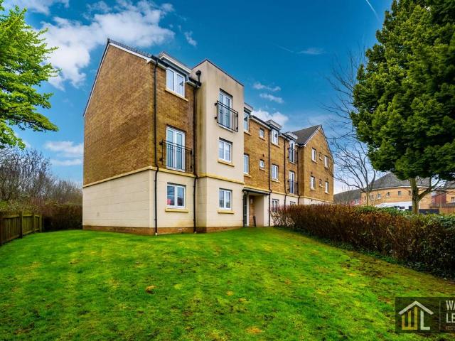 2 bedroom flat for sale