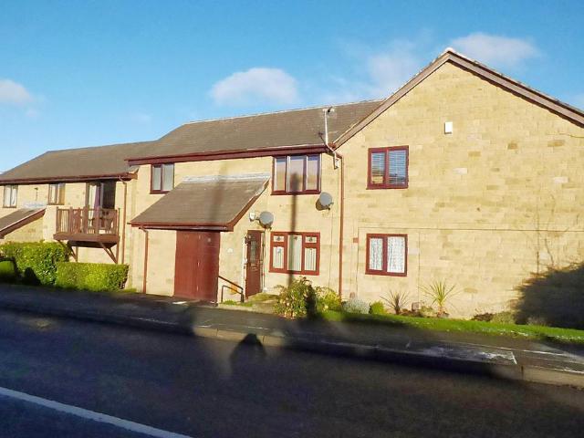 2 bedroom flat for sale