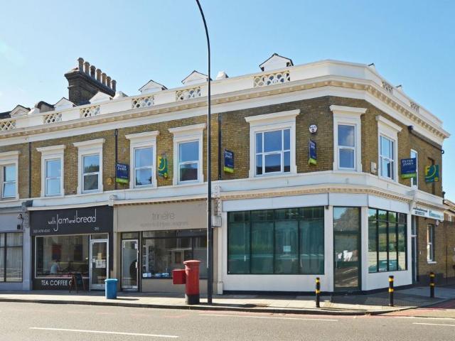 2 bedroom flat for sale
