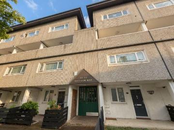 2 bedroom flat for sale