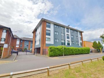 2 bedroom flat for sale