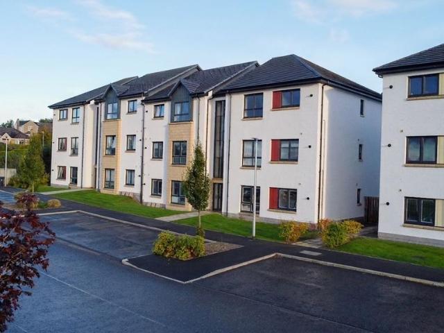 2 bedroom flat for sale