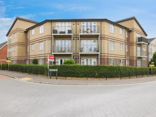 2 bedroom flat for sale