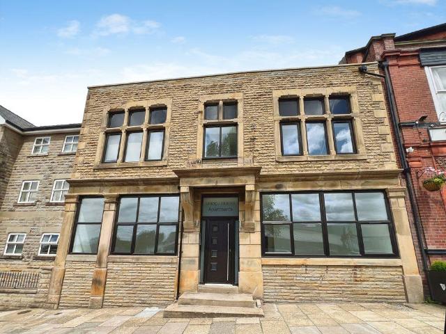 2 bedroom flat for sale