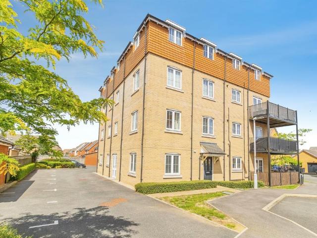 2 bedroom flat for sale