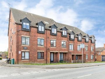 2 bedroom flat for sale