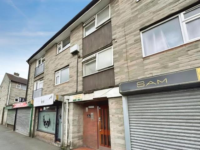 2 bedroom flat for sale
