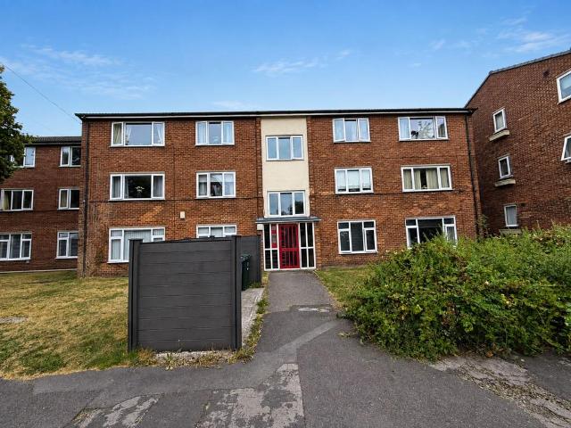 2 bedroom flat for sale