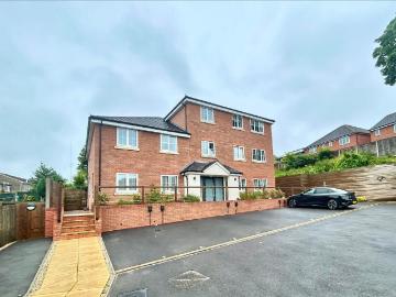 2 bedroom flat for sale