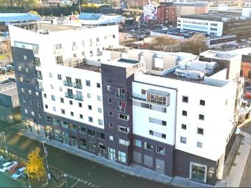2 bedroom flat for sale