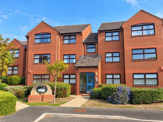 2 bedroom flat for sale