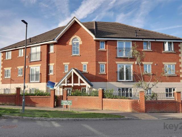 2 bedroom flat for sale