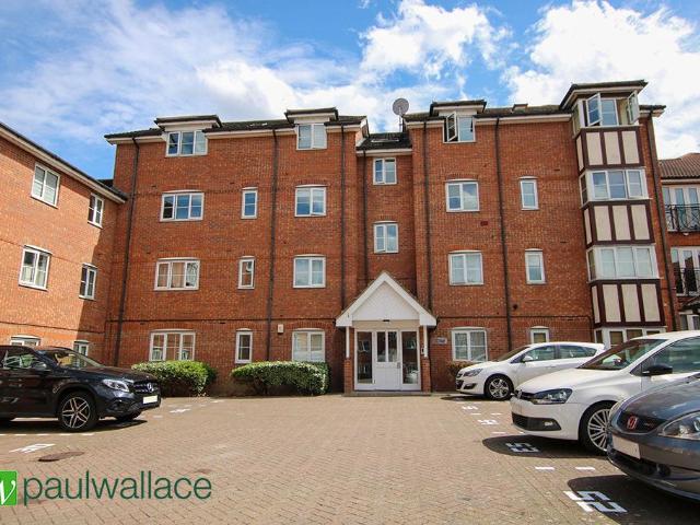 2 bedroom flat for sale