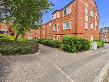 2 bedroom flat for sale