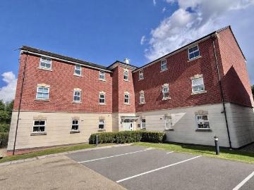 2 bedroom flat for sale