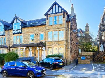 Dragon Parade HG1 Harrogate, HG1, Bradford and West Yorkshire, North England