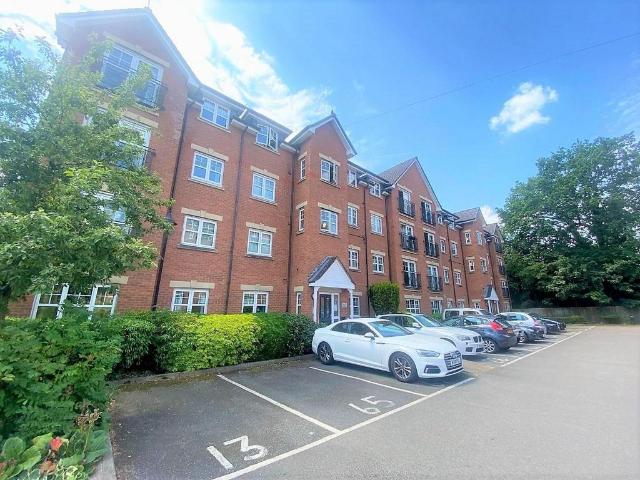 2 bedroom flat for sale