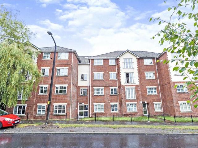 2 bedroom flat for sale