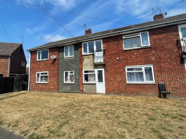 2 bedroom flat for sale