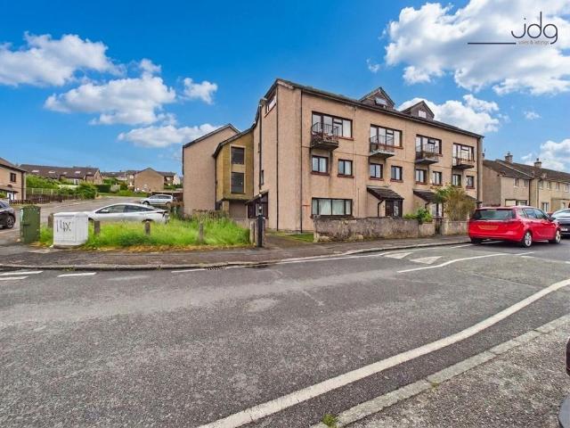 2 bedroom flat for sale