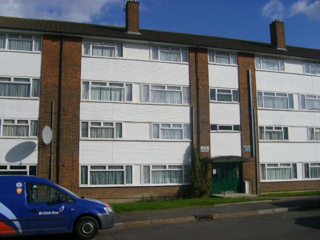 2 bedroom flat for sale