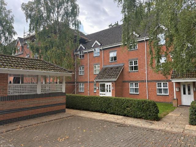 2 bedroom flat for sale