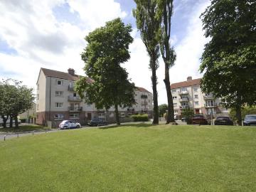 2 bedroom flat for sale