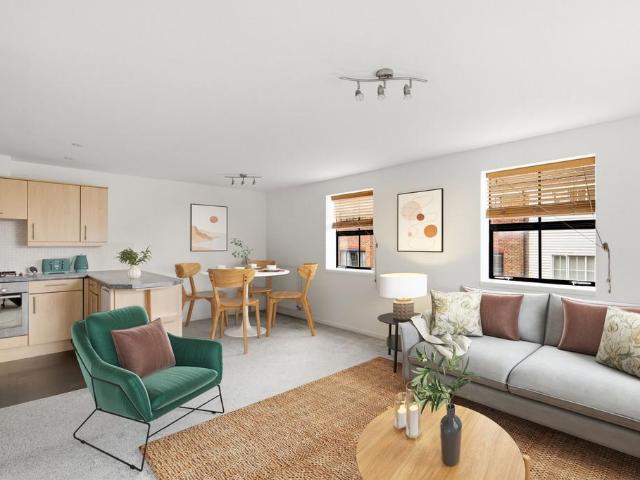 2 bedroom flat for sale