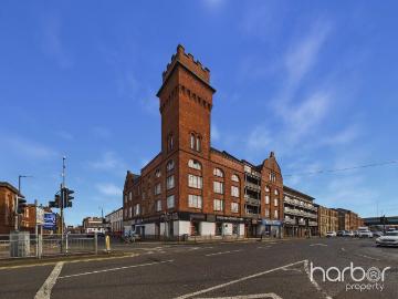 2 bedroom flat for sale