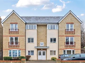 2 bedroom flat for sale
