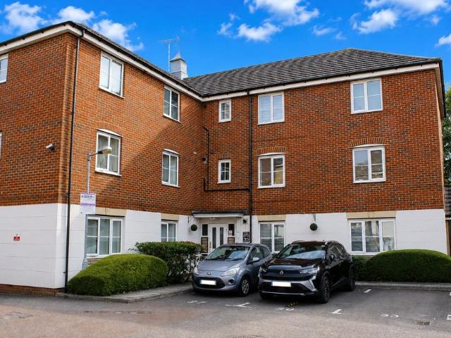 2 bedroom flat for sale