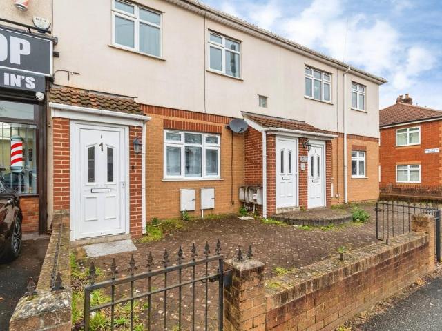 2 bedroom flat for sale