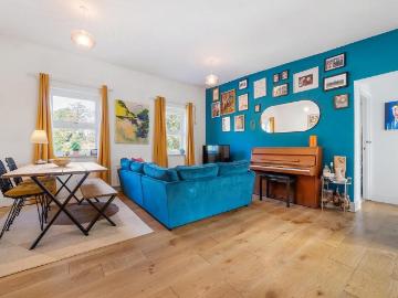 Norwood Road SE24 London, SE24, Herne Hill, London, Greater London