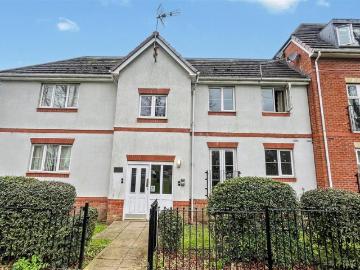 2 bedroom flat for sale