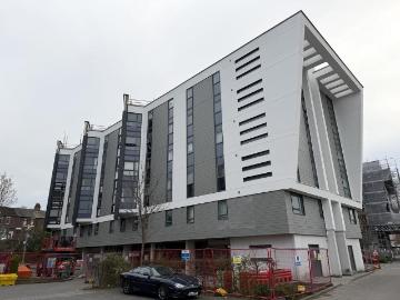 2 bedroom flat for sale