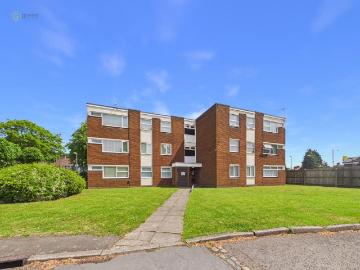 2 bedroom flat for sale