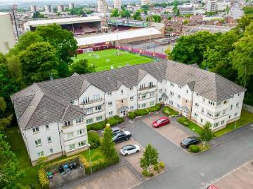 2 bedroom flat for sale