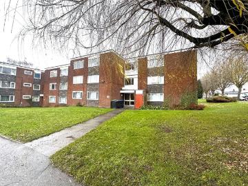 2 bedroom flat for sale