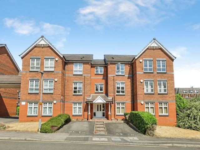 2 bedroom flat for sale